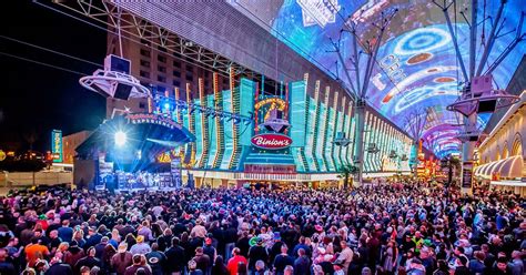 fremont street this weekend